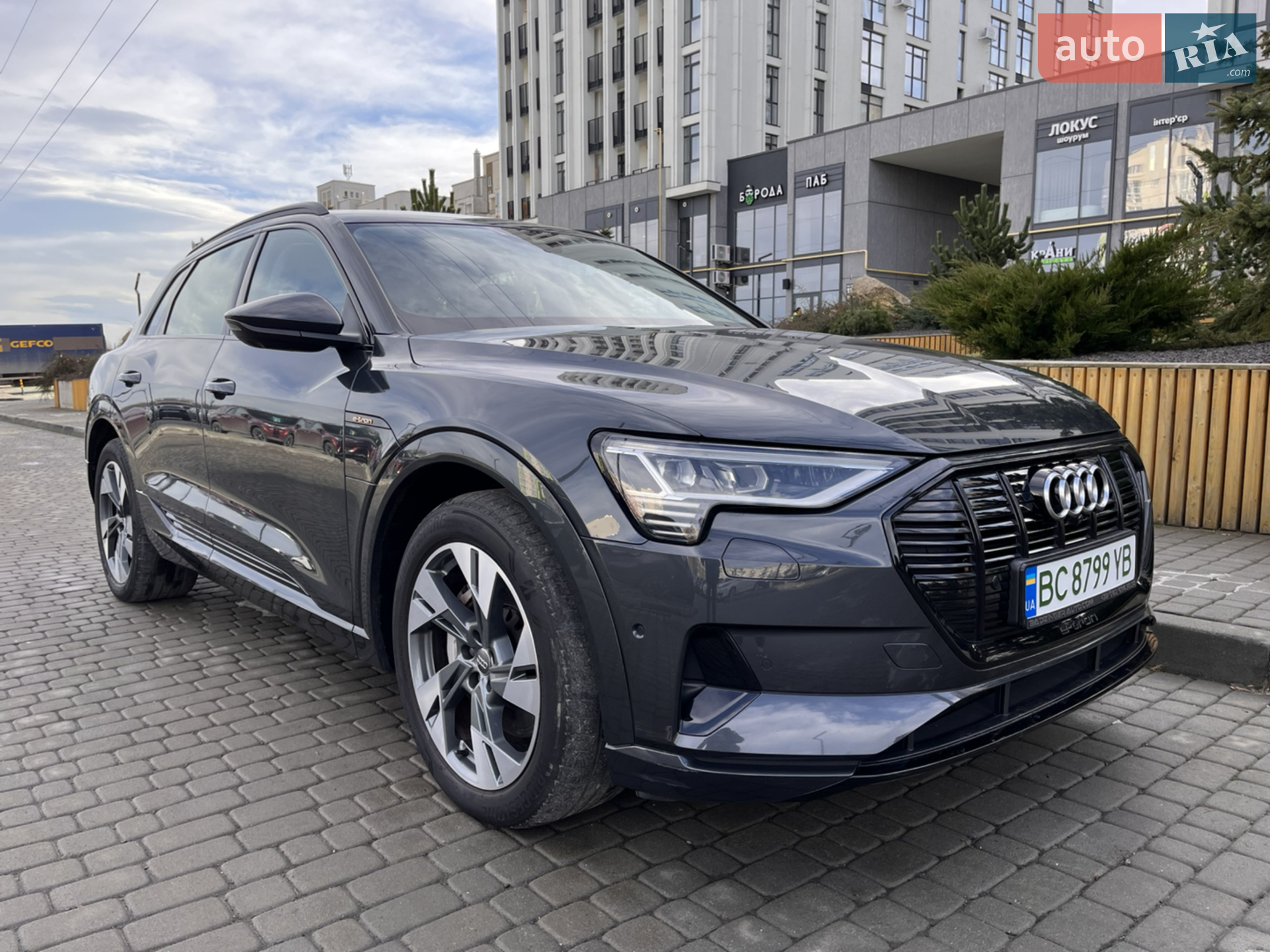 2020 Audi e-tron - мініатюра 71