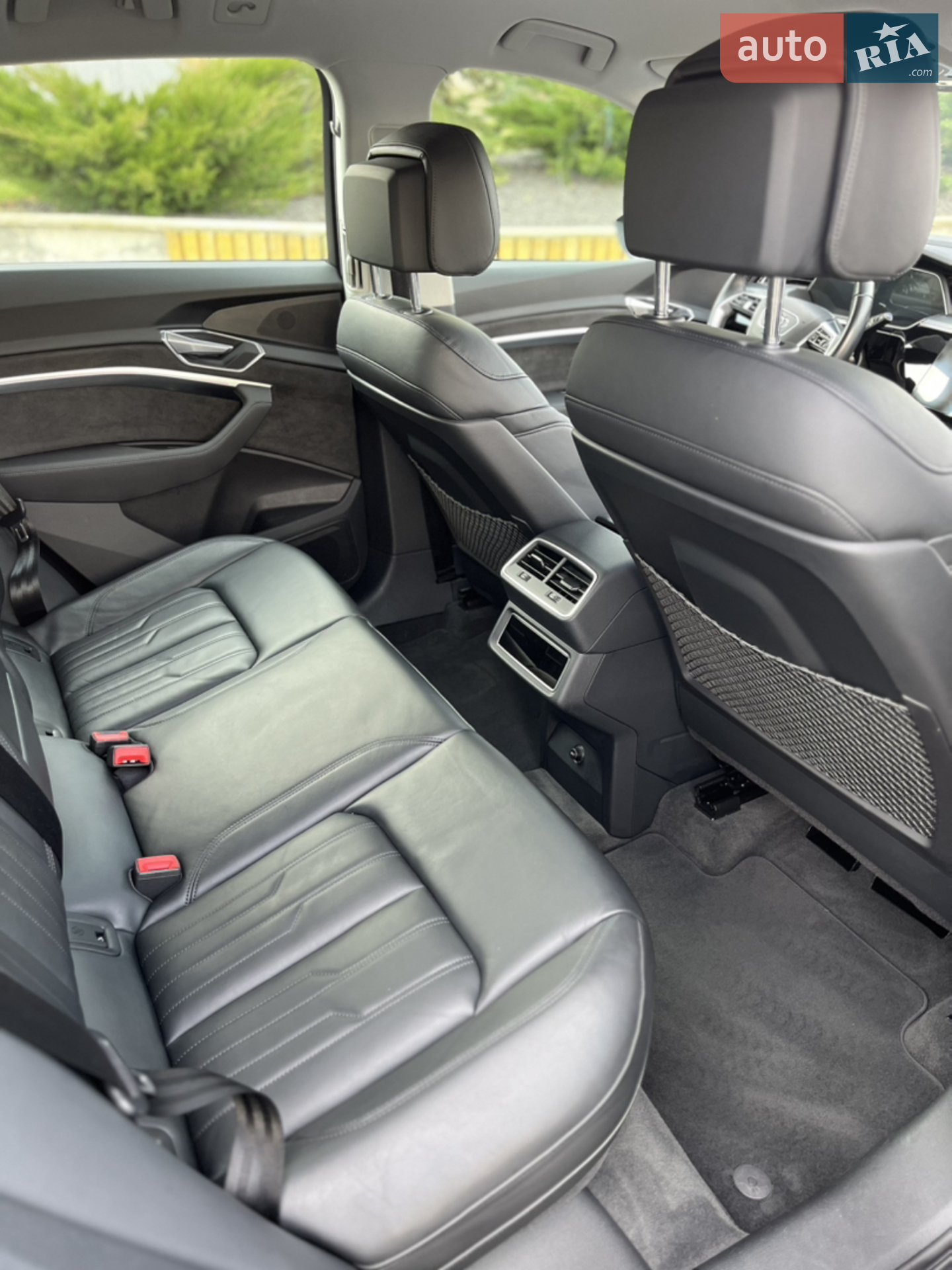 2020 Audi e-tron - мініатюра 162