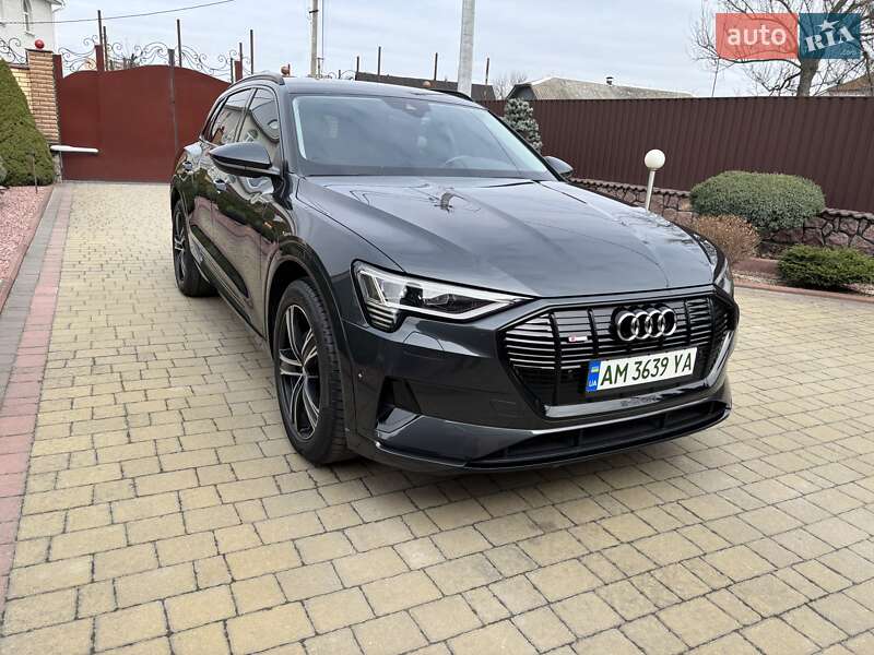 Audi e-tron 2020