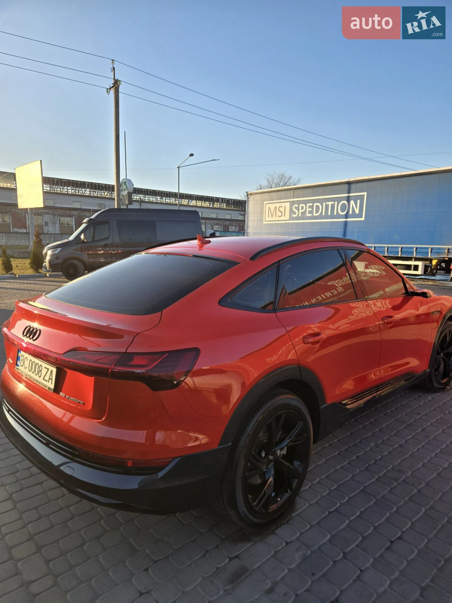 2020 Audi e-tron - мініатюра 6