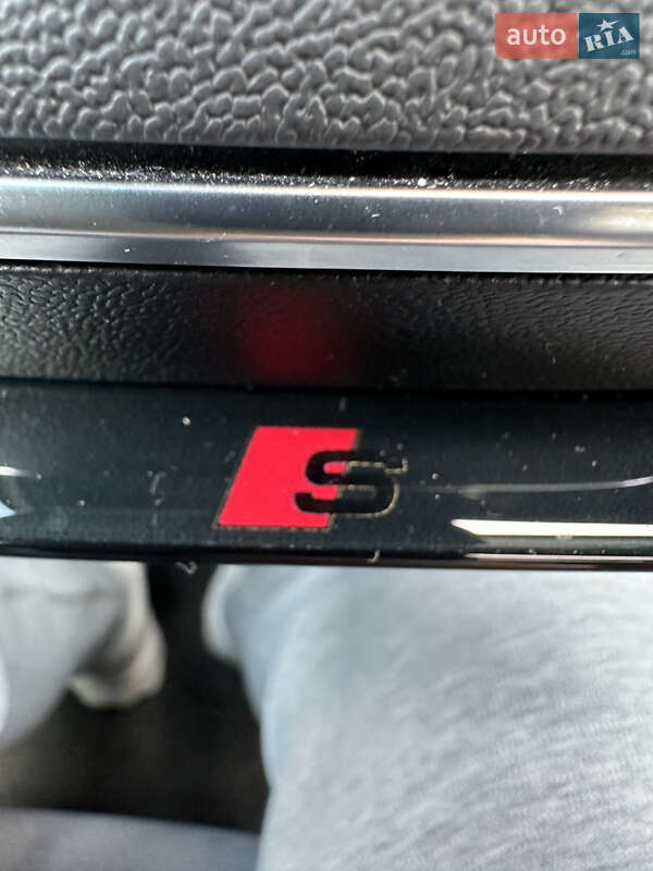 Внедорожник / Кроссовер Audi e-tron 2020 в Львове