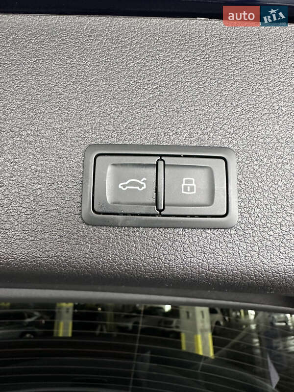 Внедорожник / Кроссовер Audi e-tron 2020 в Львове