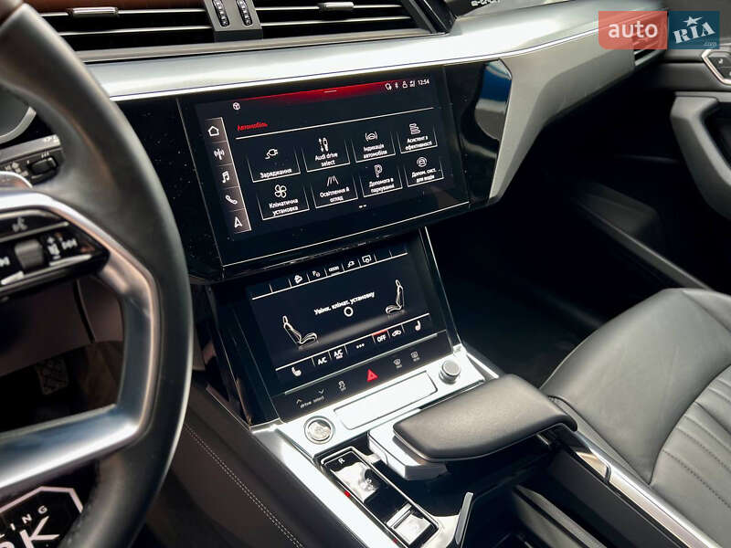 Внедорожник / Кроссовер Audi e-tron 2022 в Днепре фото 35 Внедорожник / Кроссовер Audi e-tron 2022 в Днепре