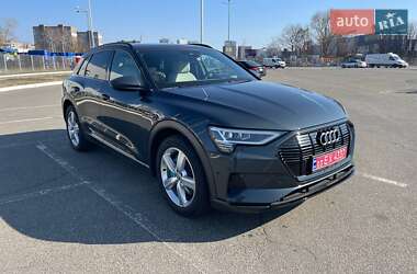 Внедорожник / Кроссовер Audi e-tron 2020 в Киеве
