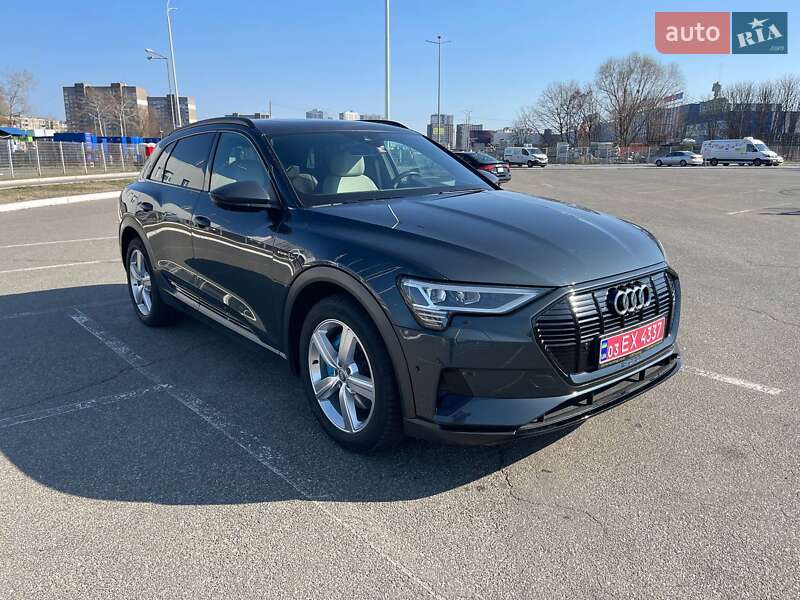 Audi e-tron 2020