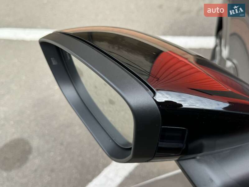 Внедорожник / Кроссовер Audi e-tron 2020 в Одессе
