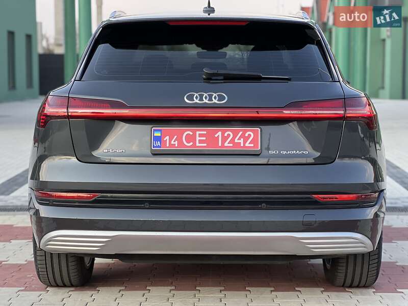 Внедорожник / Кроссовер Audi e-tron 2019 в Киеве