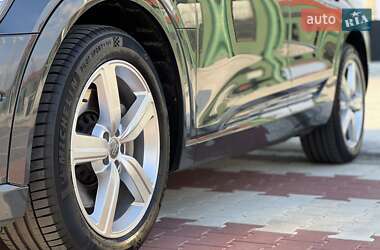 Внедорожник / Кроссовер Audi e-tron 2019 в 