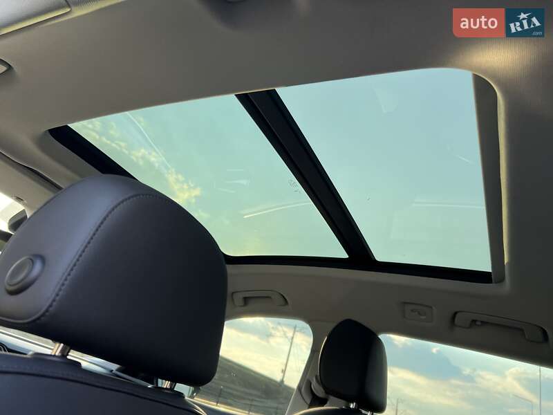 Внедорожник / Кроссовер Audi e-tron 2019 в Киеве