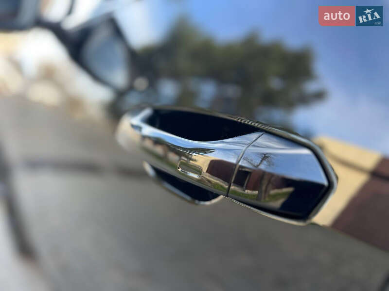 Позашляховик / Кросовер Audi e-tron 2022 в Дніпрі