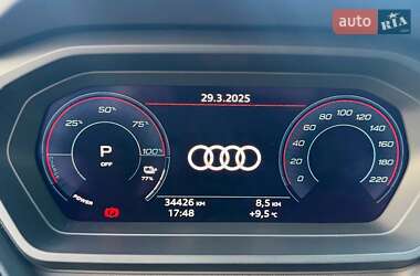 Внедорожник / Кроссовер Audi e-tron 2022 в 
