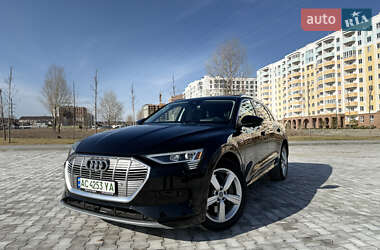 Внедорожник / Кроссовер Audi e-tron 2019 в 