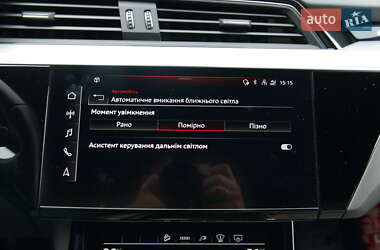 Внедорожник / Кроссовер Audi e-tron 2020 в 