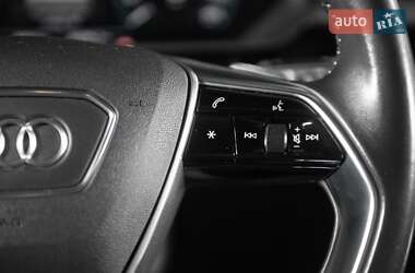 Внедорожник / Кроссовер Audi e-tron 2019 в 