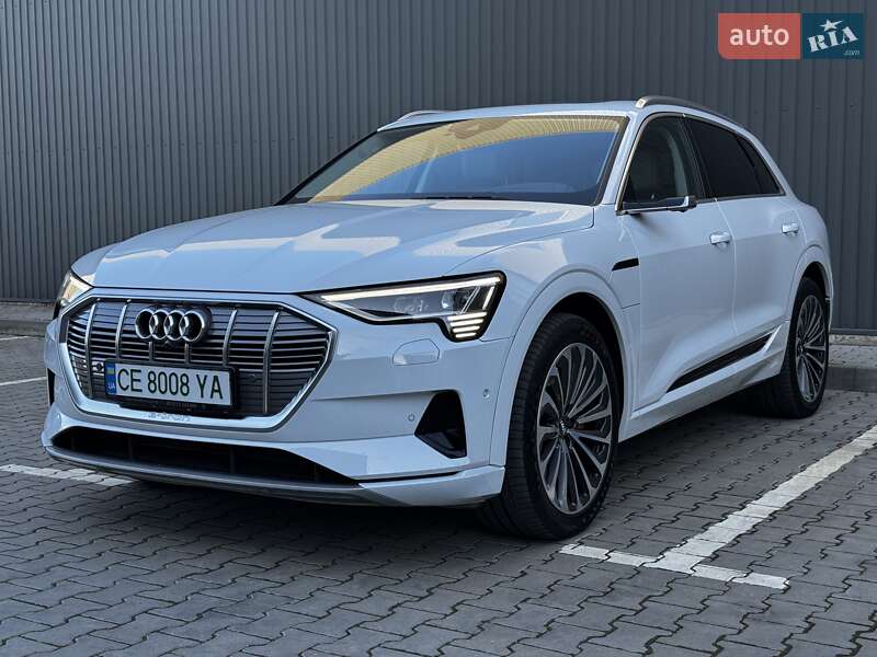 Audi e-tron 2019