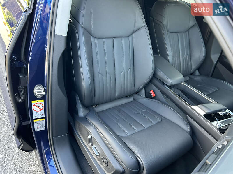 Позашляховик / Кросовер Audi e-tron 2022 в Києві
