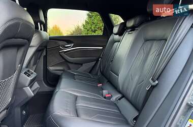 Внедорожник / Кроссовер Audi e-tron 2019 в 