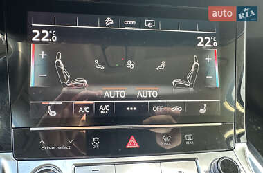 Внедорожник / Кроссовер Audi e-tron 2021 в 