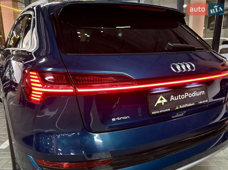 Внедорожник / Кроссовер Audi e-tron 2019 в Киеве