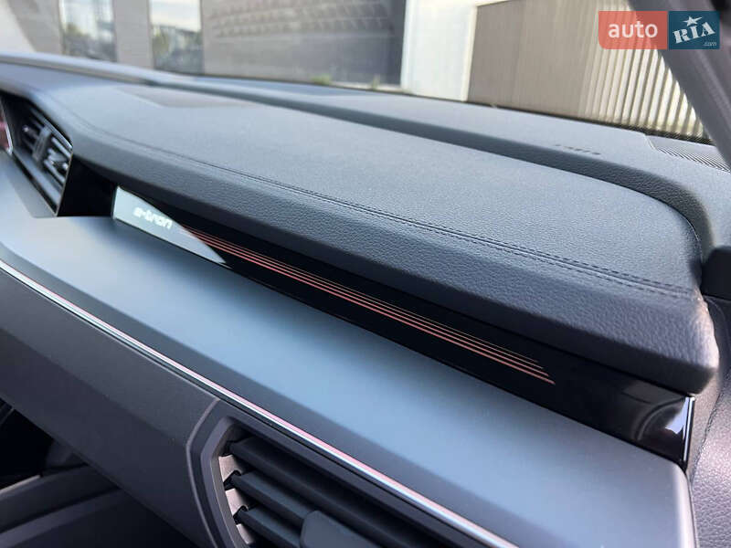 Внедорожник / Кроссовер Audi e-tron 2020 в Ужгороде