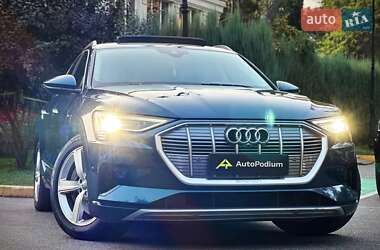 Внедорожник / Кроссовер Audi e-tron 2019 в 
