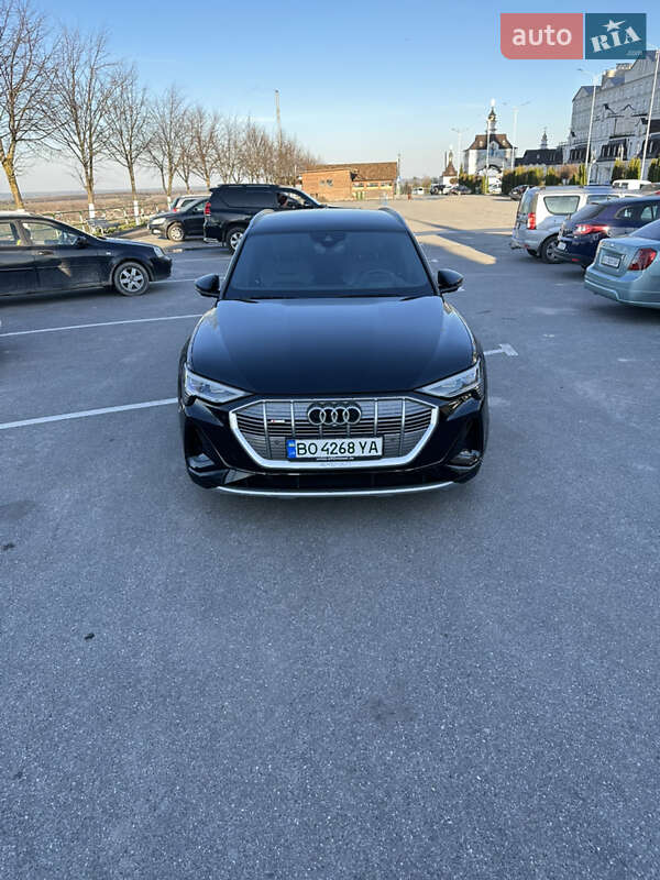Позашляховик / Кросовер Audi e-tron 2021 в Тернополі фото 14 Позашляховик / Кросовер Audi e-tron 2021 в Тернополі