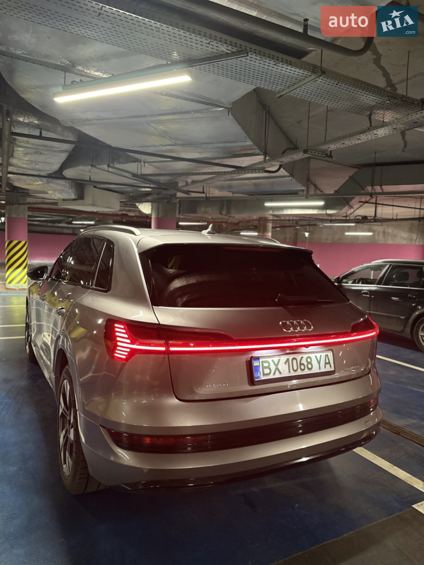 2021 Audi e-tron - мініатюра 3