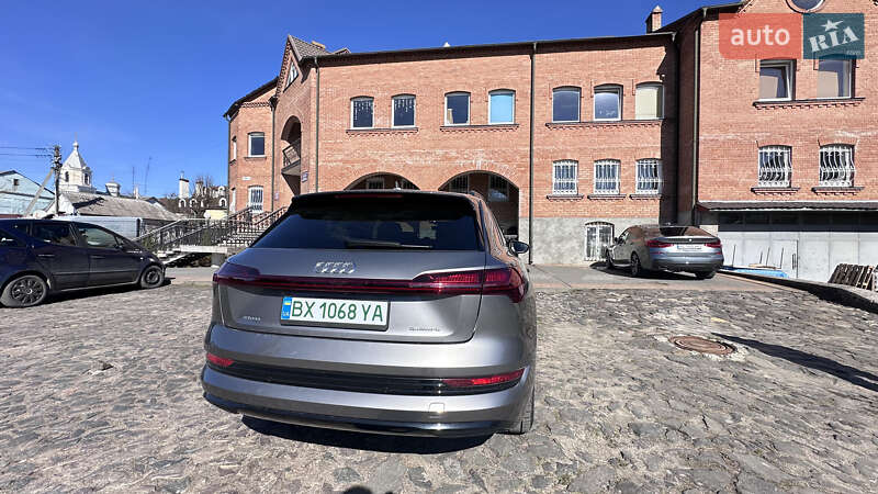 Внедорожник / Кроссовер Audi e-tron 2021 в Луцке