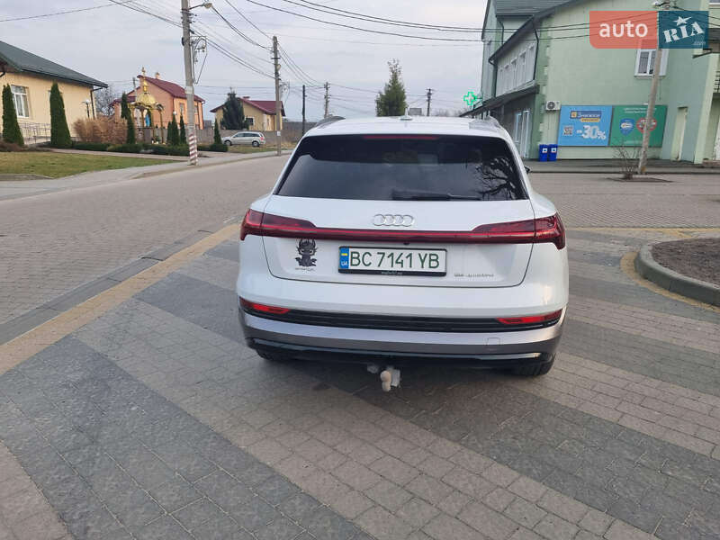 Внедорожник / Кроссовер Audi e-tron 2019 в Львове фото 16 Внедорожник / Кроссовер Audi e-tron 2019 в Львове