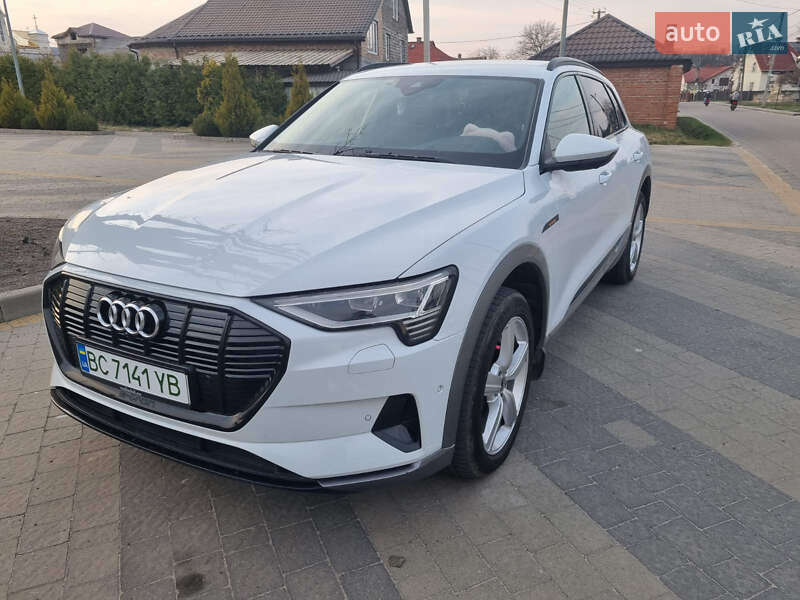 Внедорожник / Кроссовер Audi e-tron 2019 в Львове