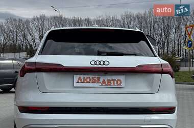 Внедорожник / Кроссовер Audi e-tron 2019 в 