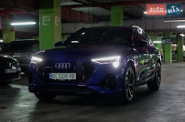 Внедорожник / Кроссовер Audi e-tron 2021 в 