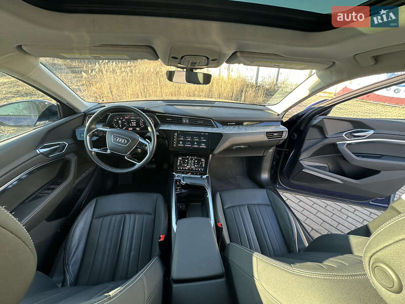 Внедорожник / Кроссовер Audi e-tron 2020 в Ровно