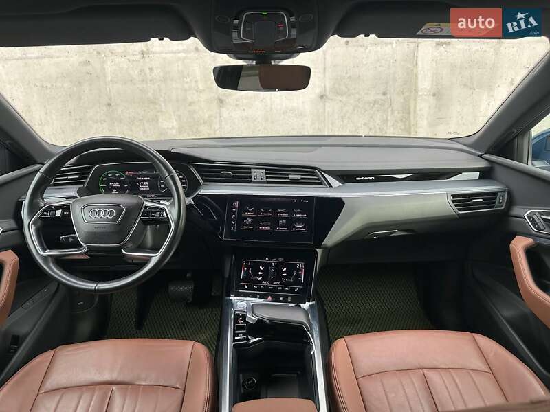 Внедорожник / Кроссовер Audi e-tron 2019 в Киеве
