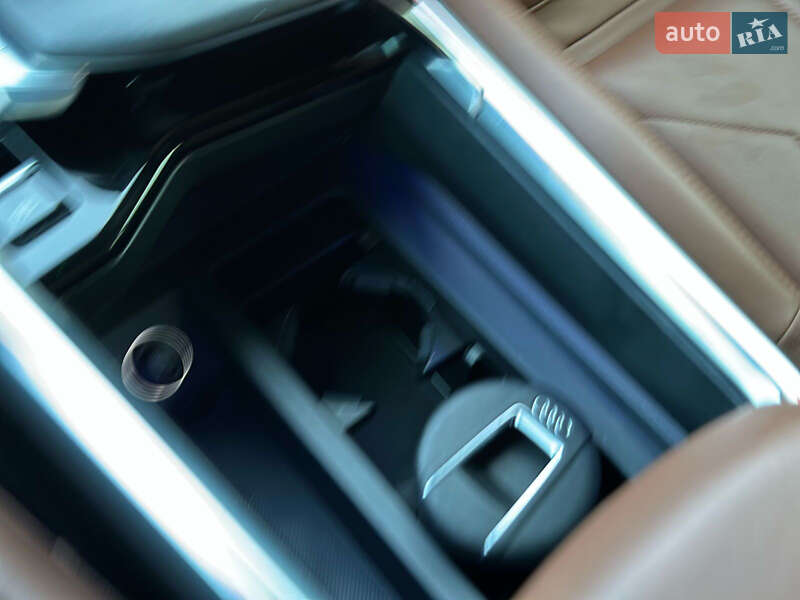 Внедорожник / Кроссовер Audi e-tron 2019 в Киеве