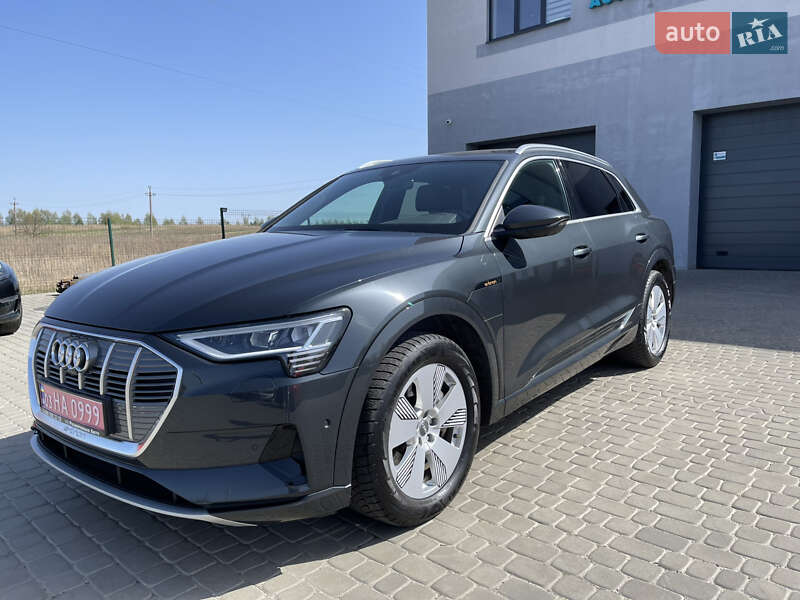 Внедорожник / Кроссовер Audi e-tron 2021 в Луцке