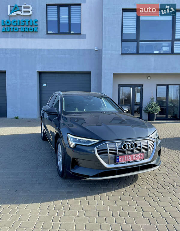 Внедорожник / Кроссовер Audi e-tron 2021 в Луцке