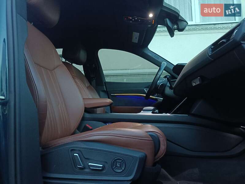 Внедорожник / Кроссовер Audi e-tron 2019 в Тернополе
