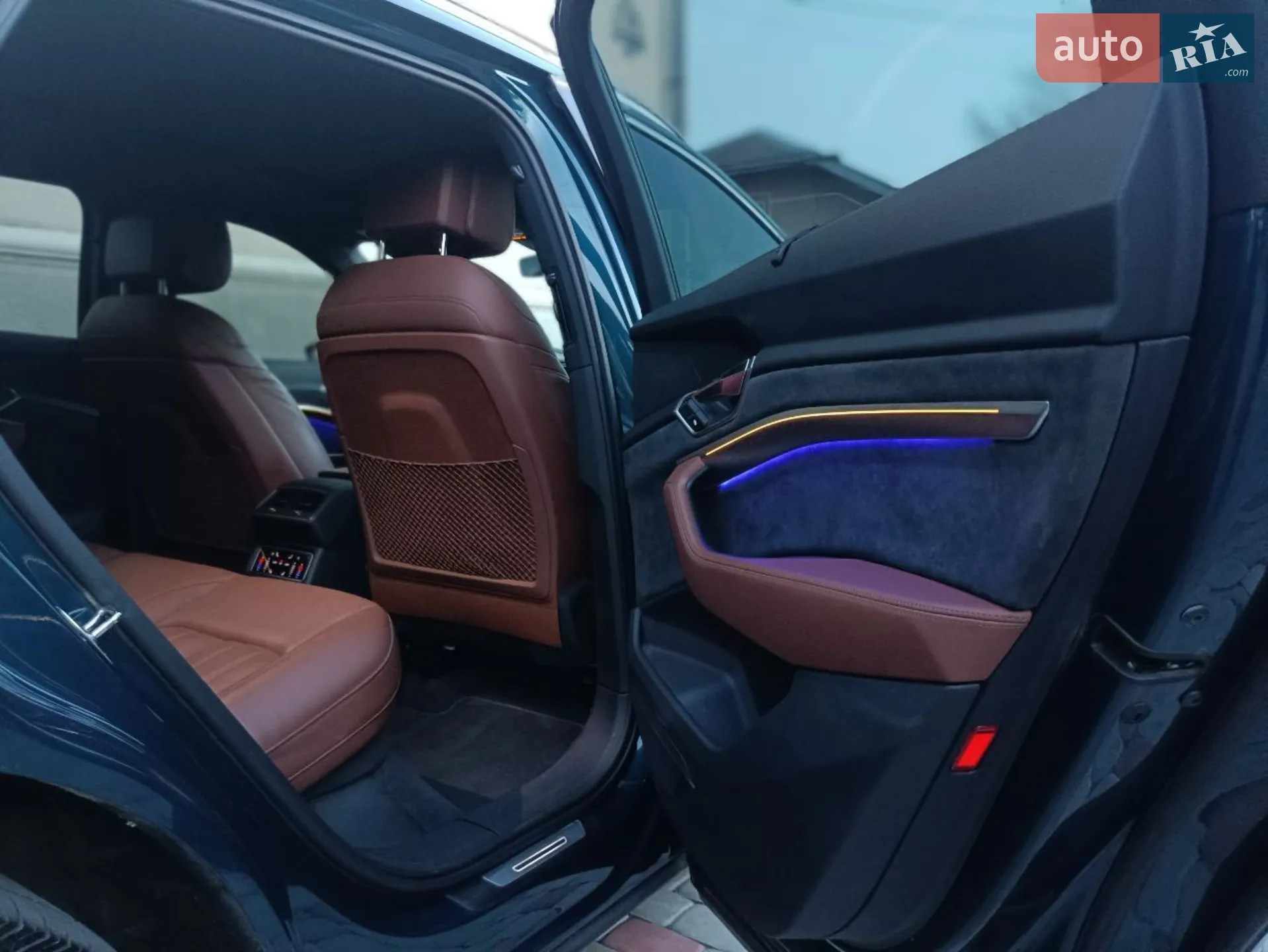 2019 Audi e-tron - мініатюра 42