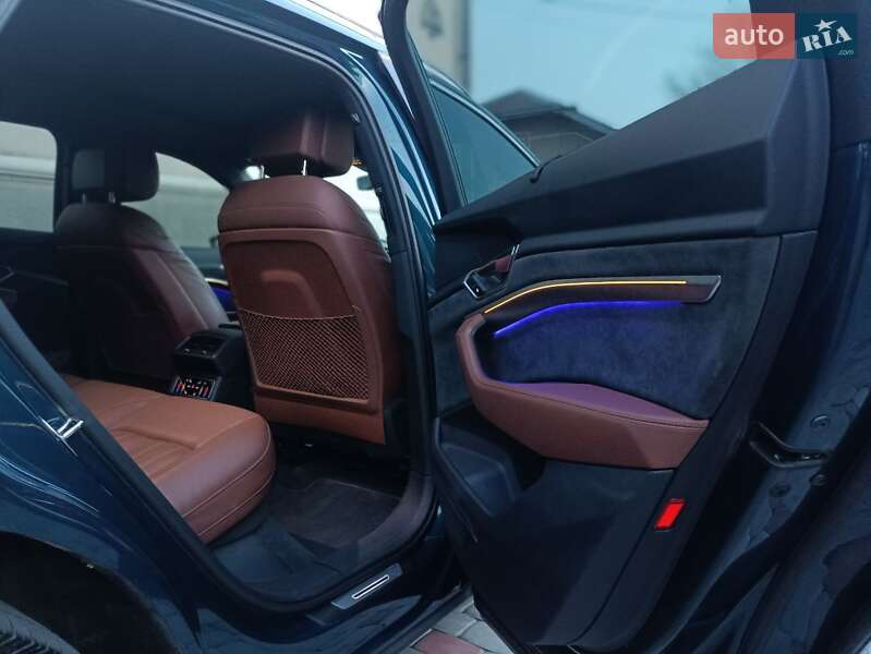 Внедорожник / Кроссовер Audi e-tron 2019 в Тернополе