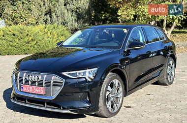 Внедорожник / Кроссовер Audi e-tron 2020 в 