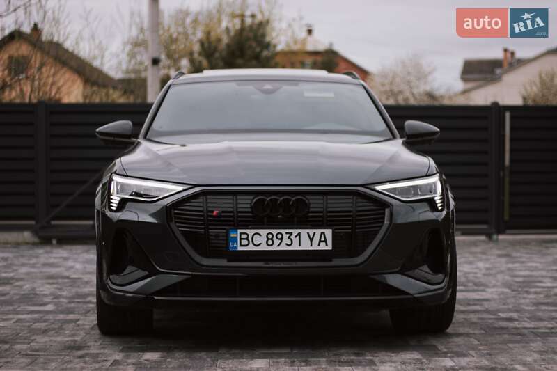 Внедорожник / Кроссовер Audi e-tron 2022 в Львове