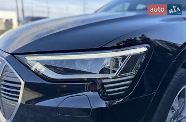Внедорожник / Кроссовер Audi e-tron 2019 в 
