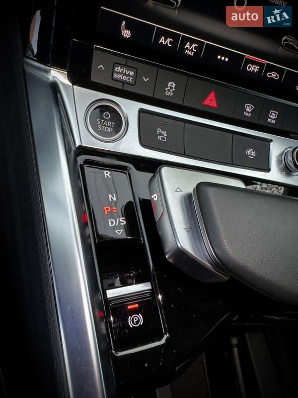 Внедорожник / Кроссовер Audi e-tron 2022 в Кривом Роге