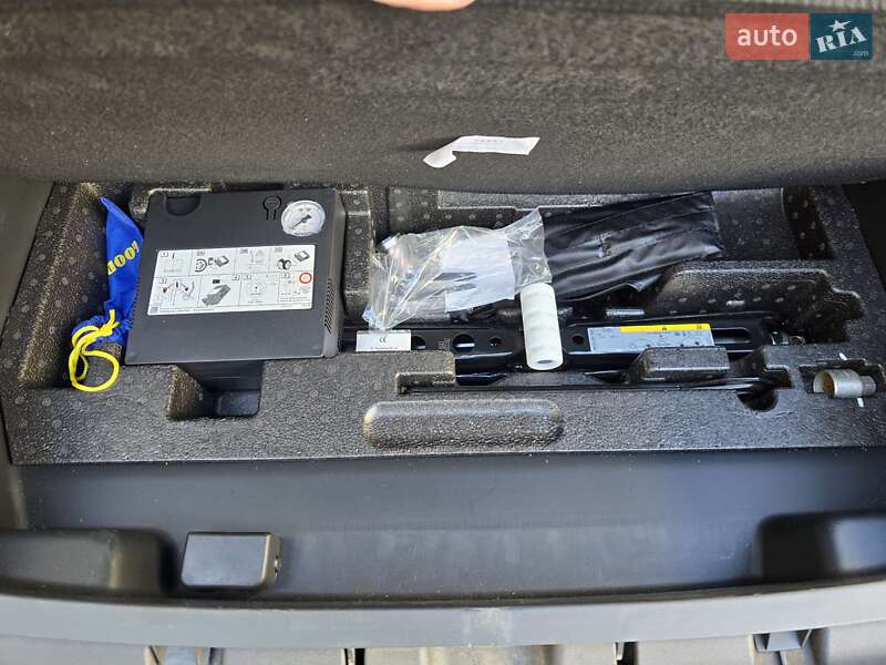 Позашляховик / Кросовер Audi e-tron 2020 в Ужгороді