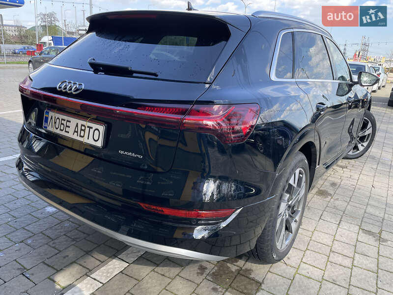 Внедорожник / Кроссовер Audi e-tron 2021 в Львове