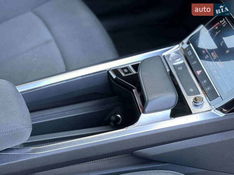 Позашляховик / Кросовер Audi e-tron 2019 в Тернополі