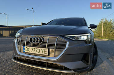 Внедорожник / Кроссовер Audi e-tron 2019 в 