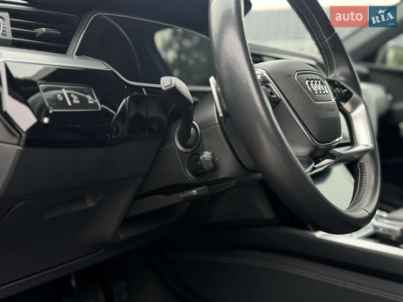 Внедорожник / Кроссовер Audi e-tron 2020 в Луцке