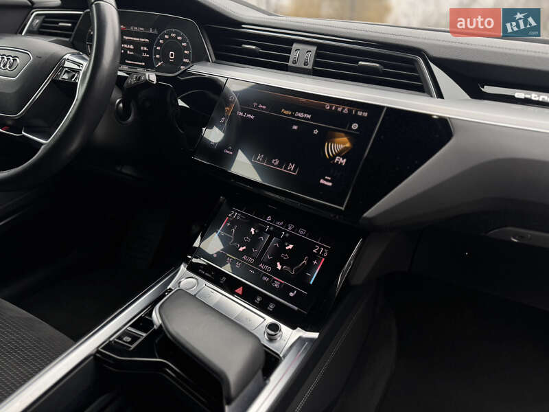Внедорожник / Кроссовер Audi e-tron 2020 в Луцке